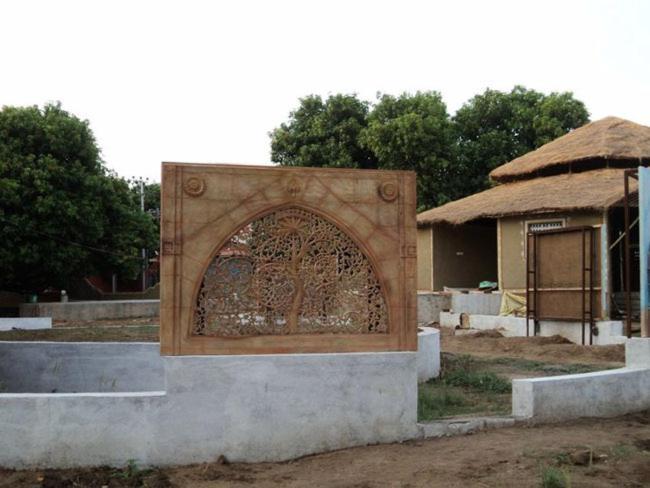 Aum Health Resort Vadodara Exterior foto